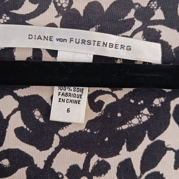 Diane Von Furstenberg 100% Silk Tunic long sleeve floral print Shift Dress sz 6 - Picture 5 of 7